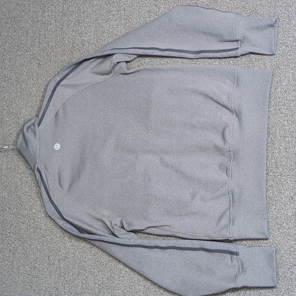 Lululemon Kung Fu Jacket II Size Small in Heathered Slate 2011 Gym Workout - Picture 10 of 14
